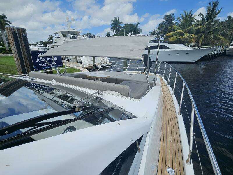 Moonlighter 66ft Azimut Yacht For Sale