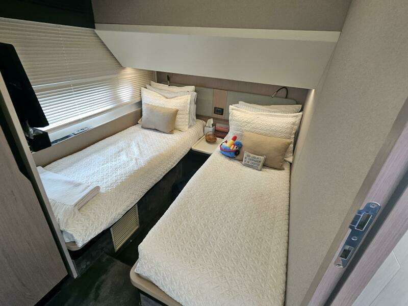 Moonlighter 66ft Azimut Yacht For Sale