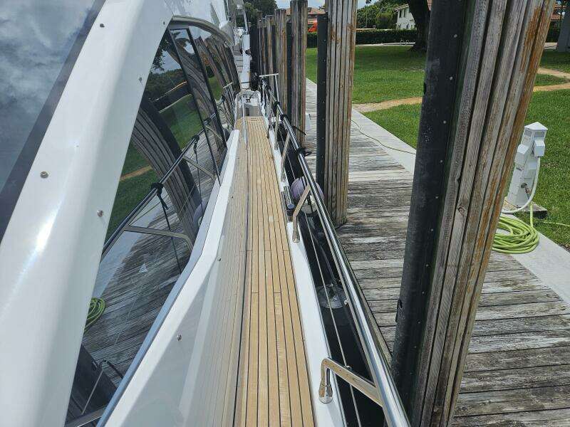 Moonlighter 66ft Azimut Yacht For Sale