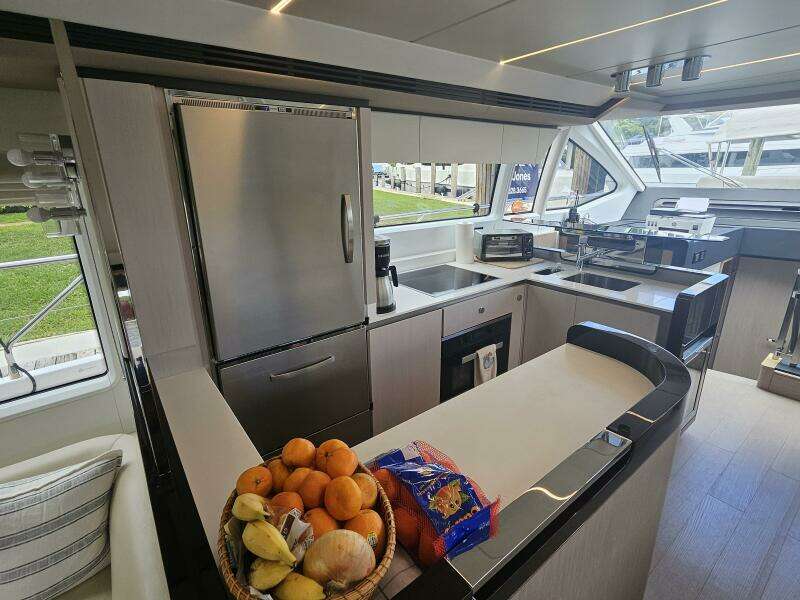 Moonlighter 66ft Azimut Yacht For Sale