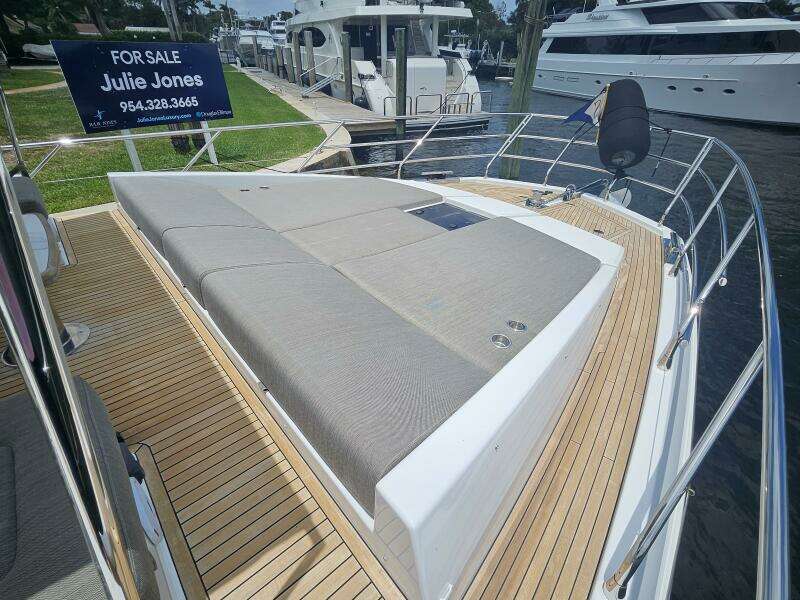 Moonlighter 66ft Azimut Yacht For Sale