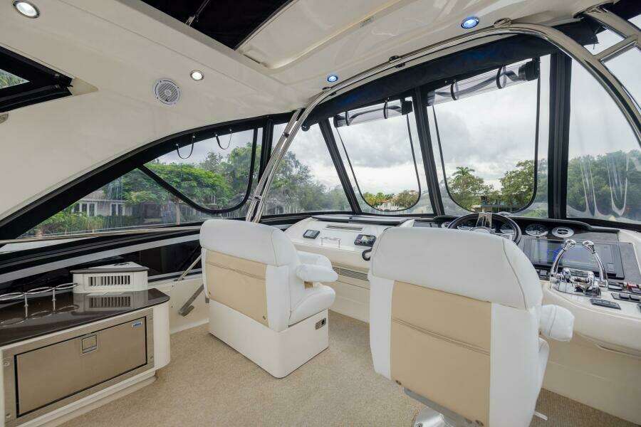 REVIVAL BAY 45ft Sea Ray Yacht For Sale