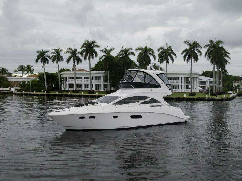 REVIVAL BAY 45ft Sea Ray Yacht For Sale