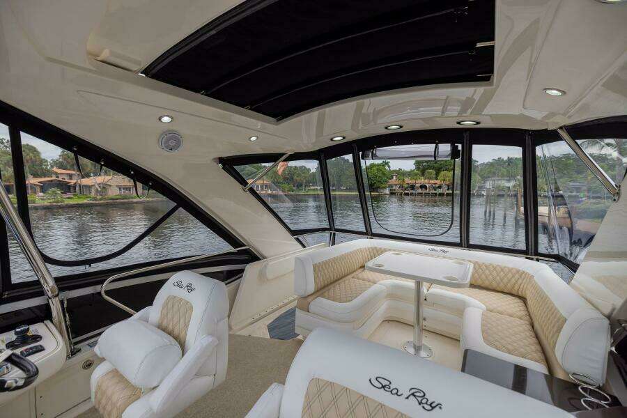 REVIVAL BAY 45ft Sea Ray Yacht For Sale