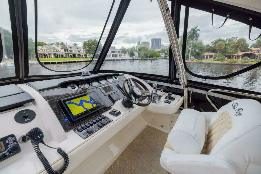 REVIVAL BAY 45ft Sea Ray Yacht For Sale