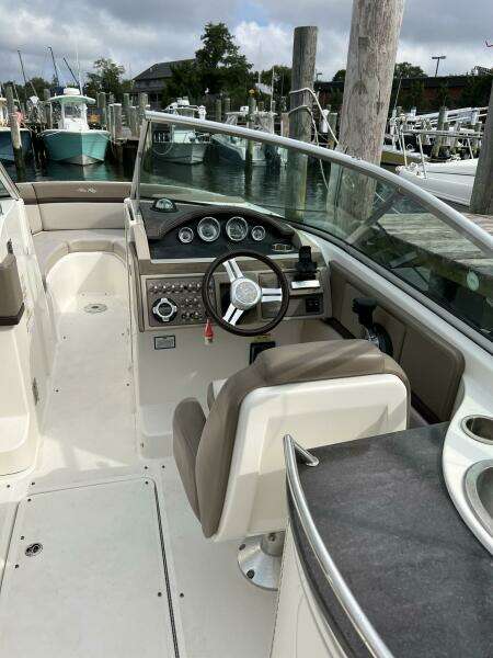 SCHORE THING 27ft Sea Ray Yacht For Sale