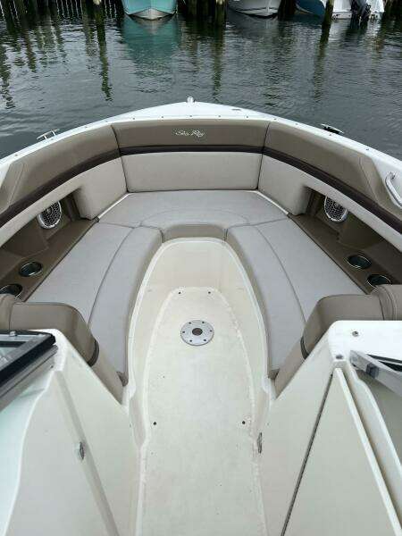 SCHORE THING 27ft Sea Ray Yacht For Sale