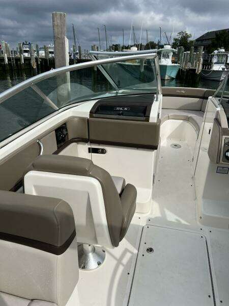 SCHORE THING 27ft Sea Ray Yacht For Sale