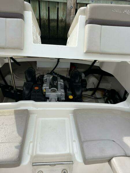 SCHORE THING 27ft Sea Ray Yacht For Sale