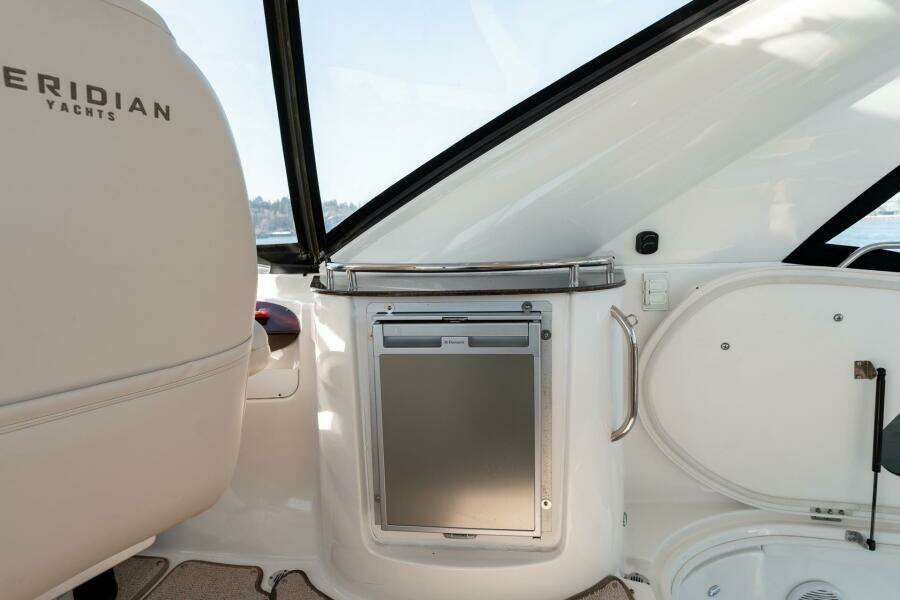 47ft Meridian Yacht For Sale