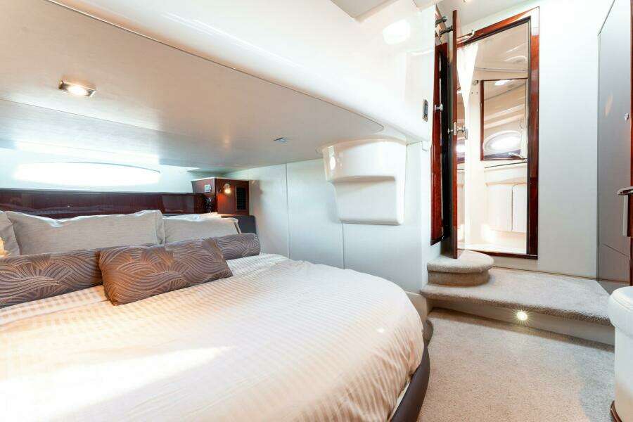 47ft Meridian Yacht For Sale