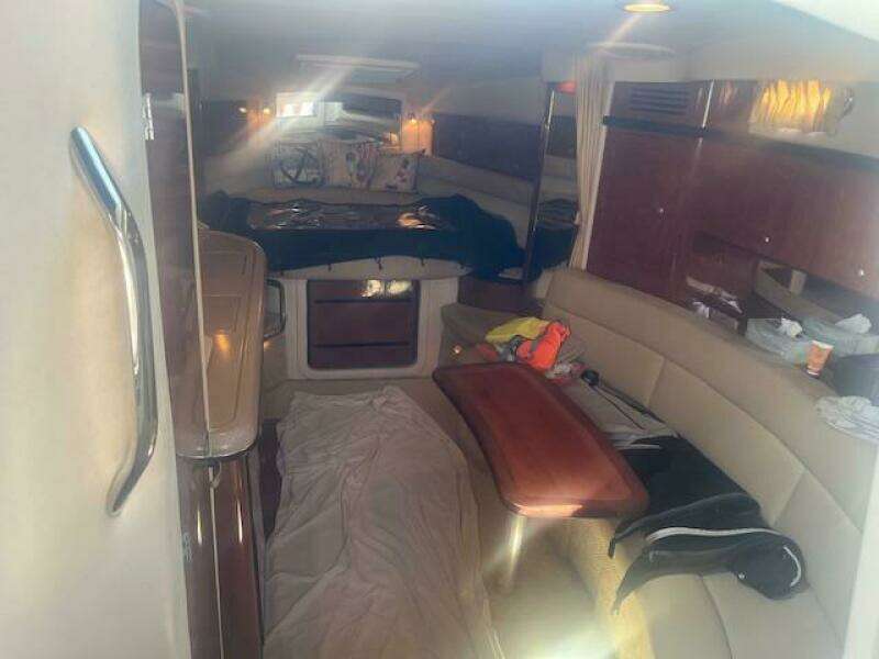 PARTY 0F FOUR 34ft Sea Ray Yacht For Sale