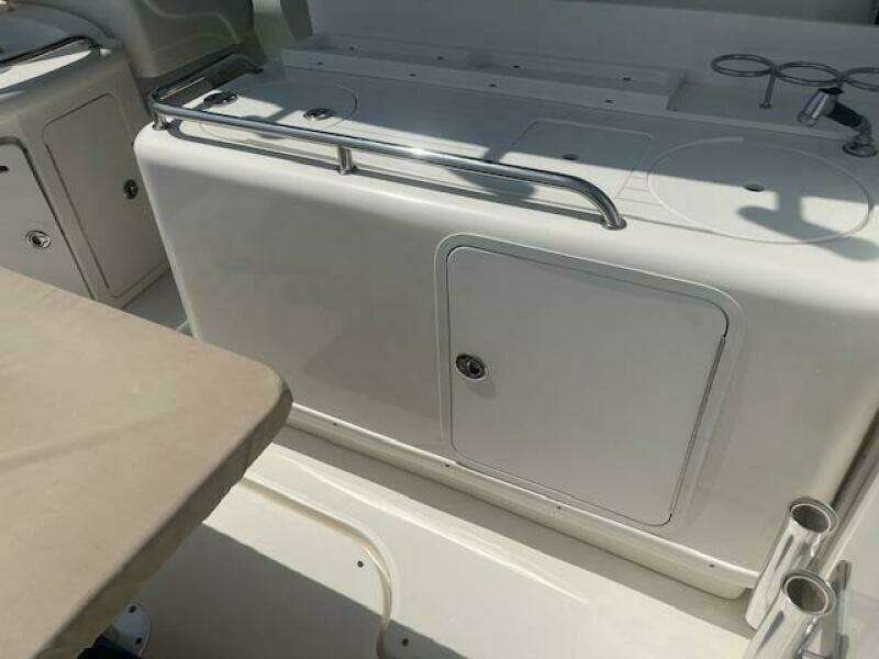 PARTY 0F FOUR 34ft Sea Ray Yacht For Sale