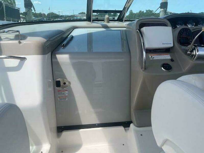 PARTY 0F FOUR 34ft Sea Ray Yacht For Sale