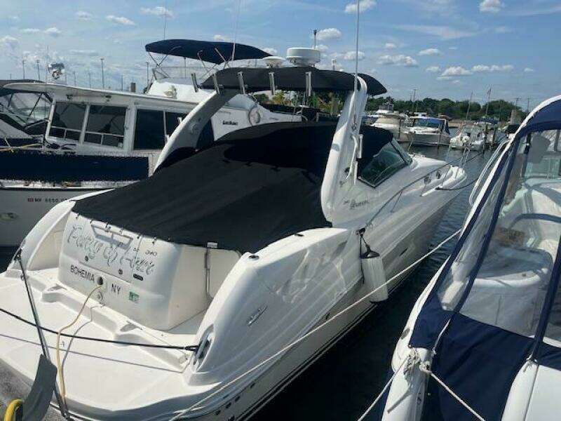 PARTY 0F FOUR 34ft Sea Ray Yacht For Sale