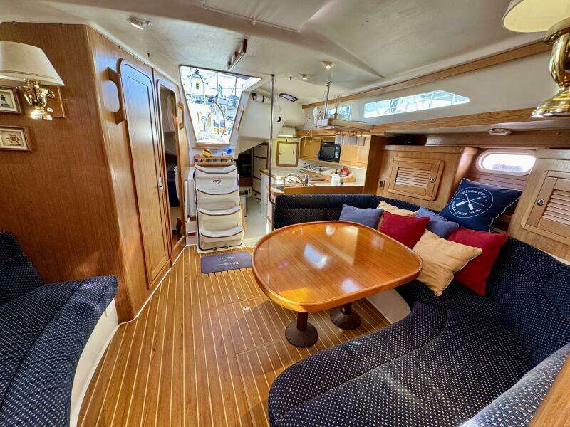 42ft Catalina Yacht For Sale
