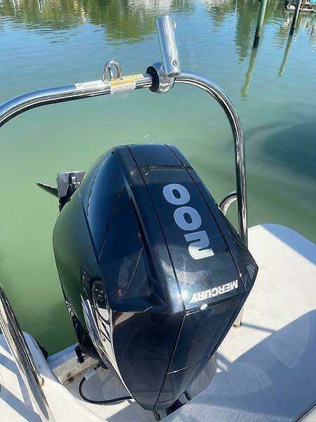 26ft Bayliner Yacht For Sale