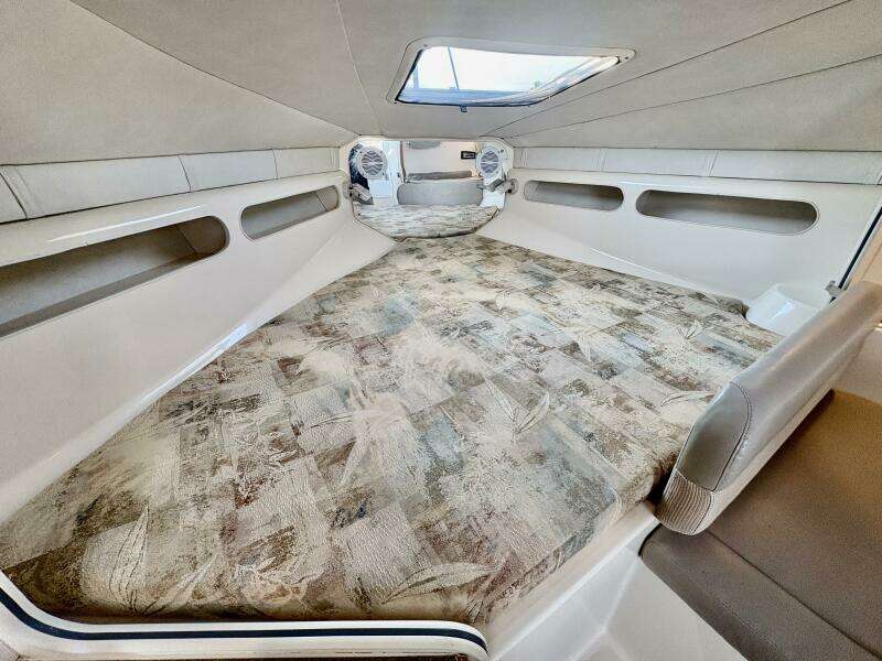 SASSY CASSY 30ft Doral Yacht For Sale