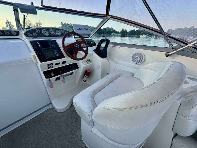SASSY CASSY 30ft Doral Yacht For Sale
