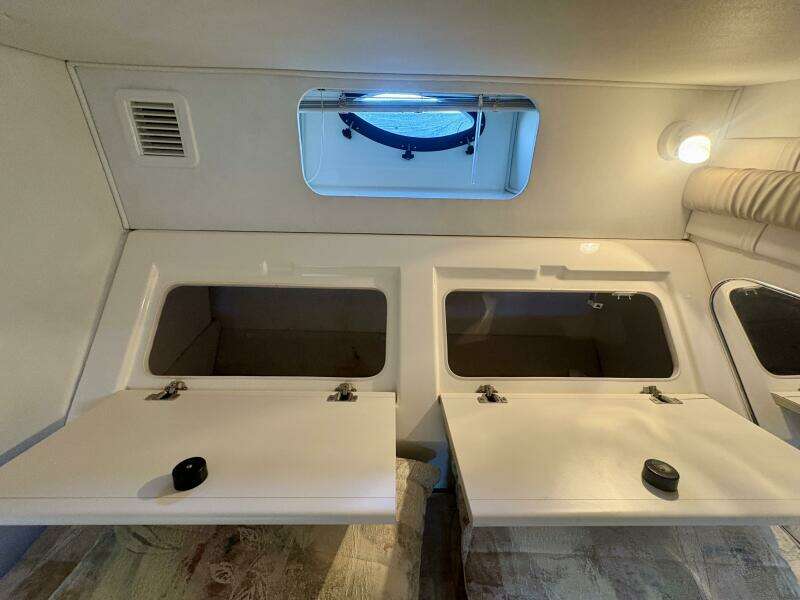 SASSY CASSY 30ft Doral Yacht For Sale