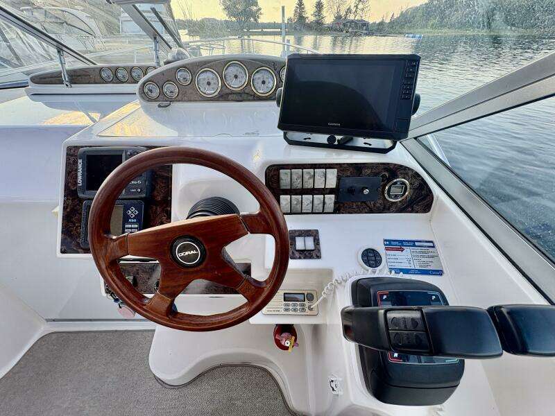 SASSY CASSY 30ft Doral Yacht For Sale