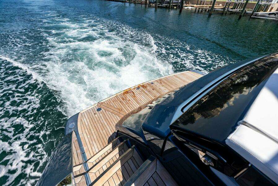 Momentum 76ft Riva Yacht For Sale