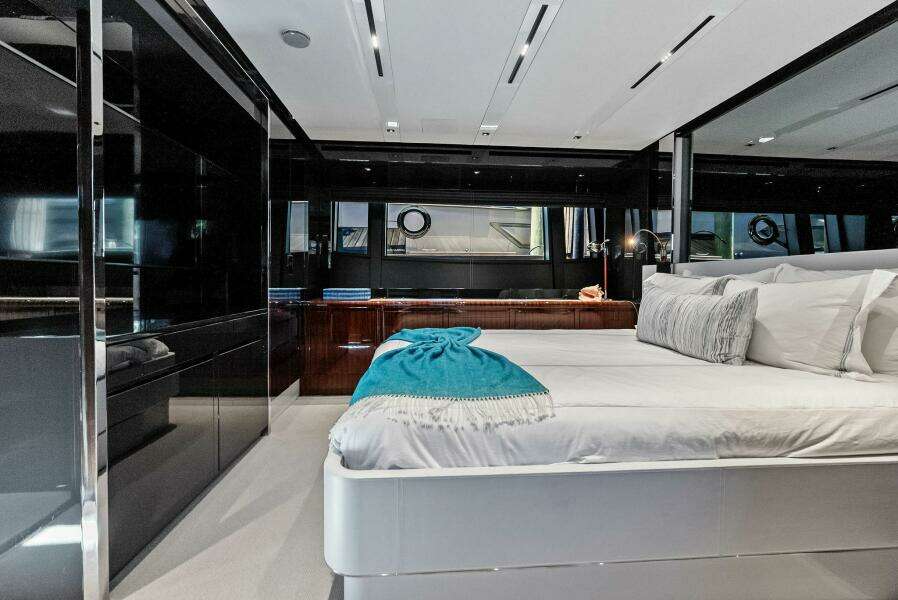 Momentum 76ft Riva Yacht For Sale