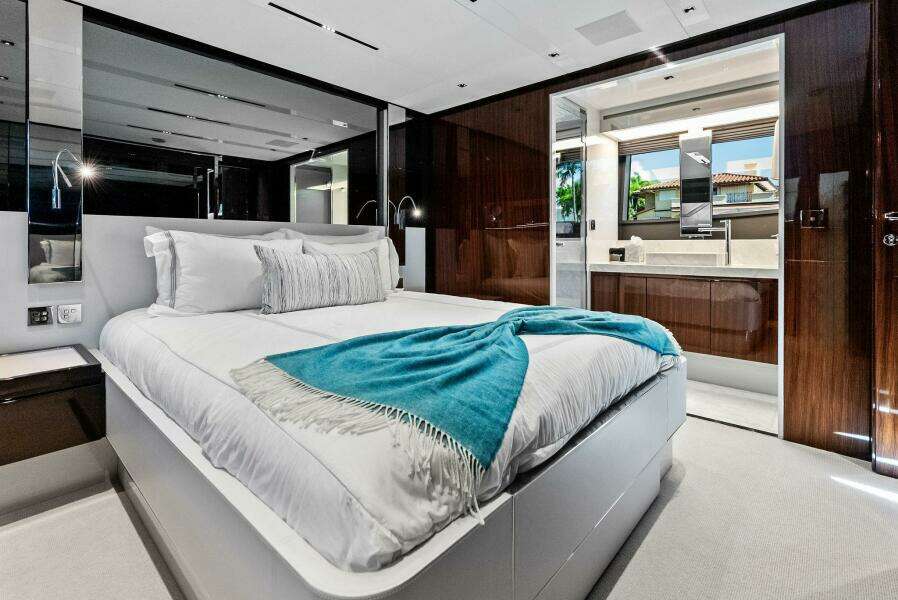 Momentum 76ft Riva Yacht For Sale