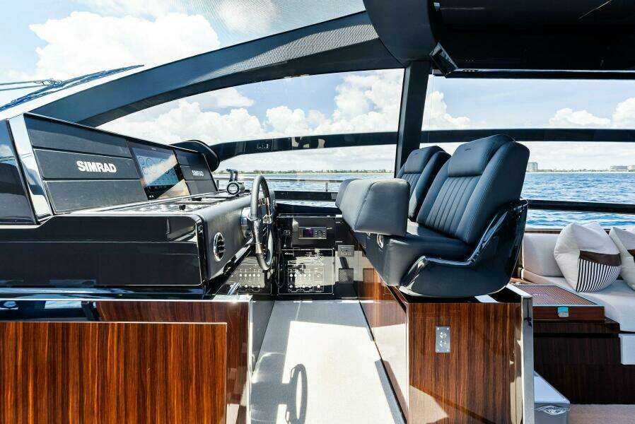 Momentum 76ft Riva Yacht For Sale