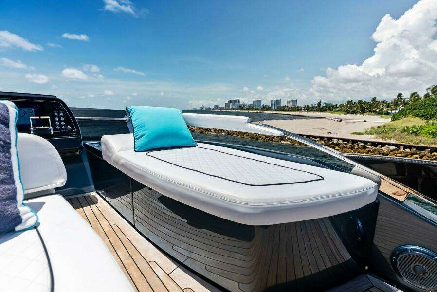 Momentum 76ft Riva Yacht For Sale