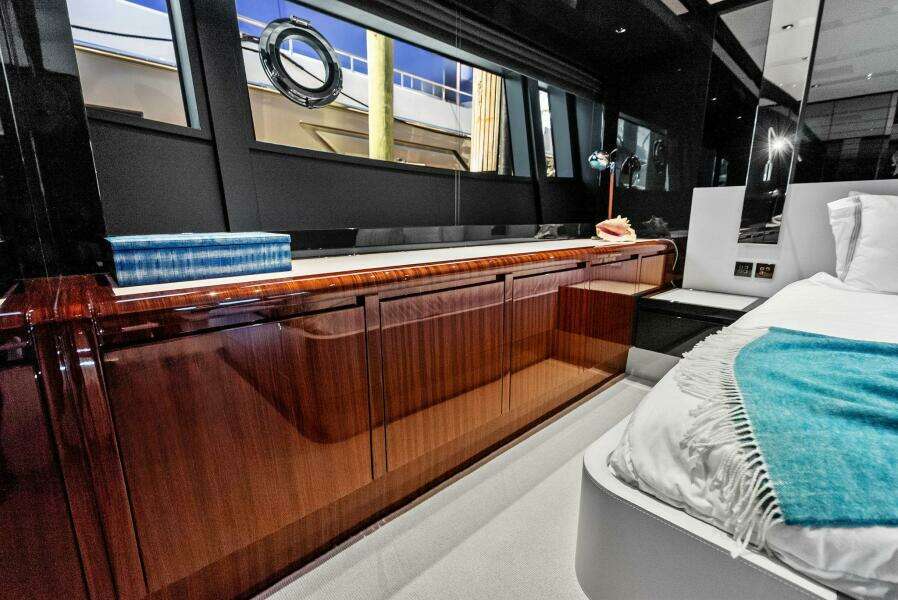 Momentum 76ft Riva Yacht For Sale