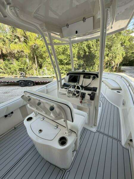 24ft Robalo Yacht For Sale