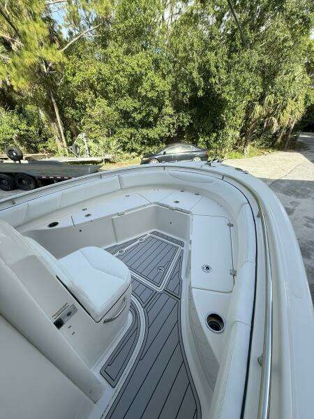 24ft Robalo Yacht For Sale
