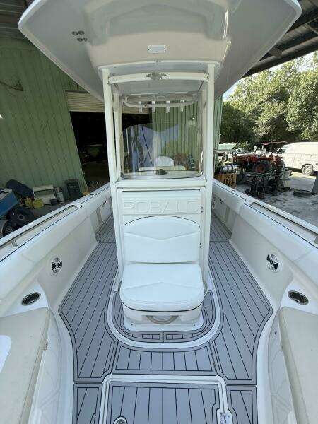 24ft Robalo Yacht For Sale