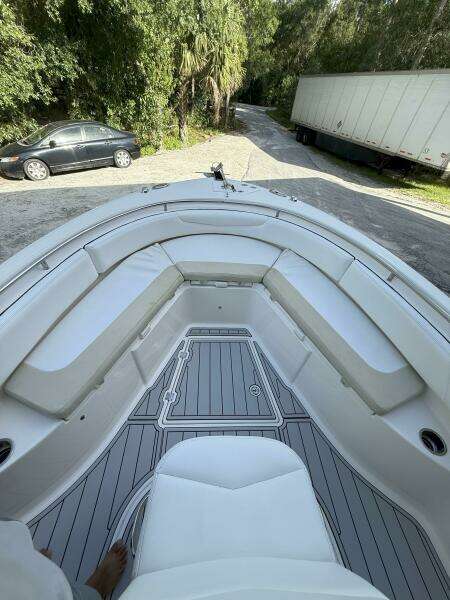 24ft Robalo Yacht For Sale