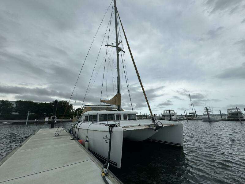 Anchored Soul 42ft Lagoon Yacht For Sale