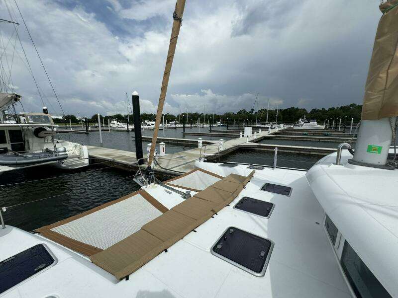 Anchored Soul 42ft Lagoon Yacht For Sale
