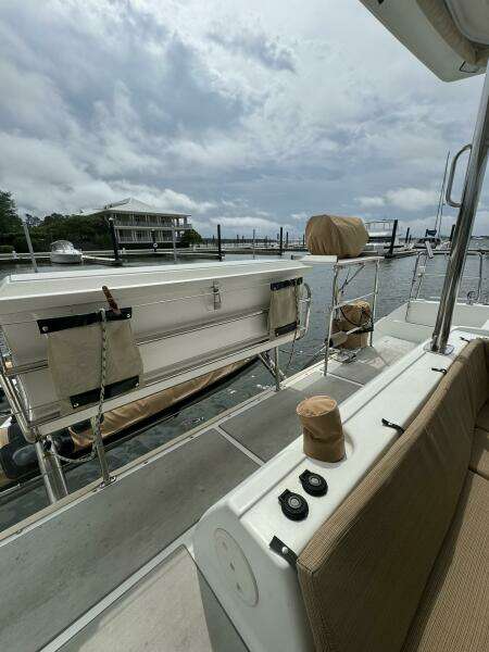 Anchored Soul 42ft Lagoon Yacht For Sale