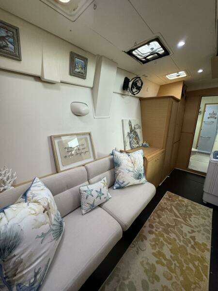 Anchored Soul 42ft Lagoon Yacht For Sale