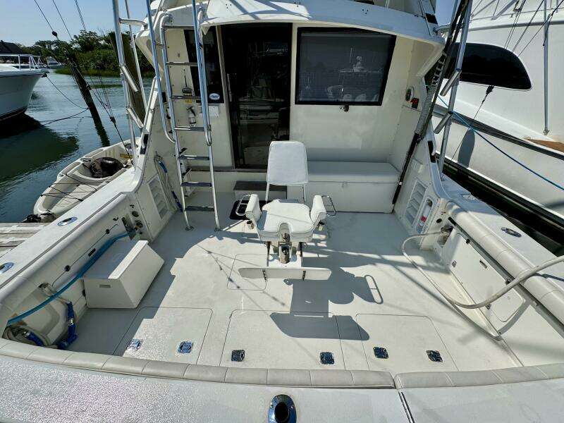 RumRunner 37ft Bertram Yacht For Sale