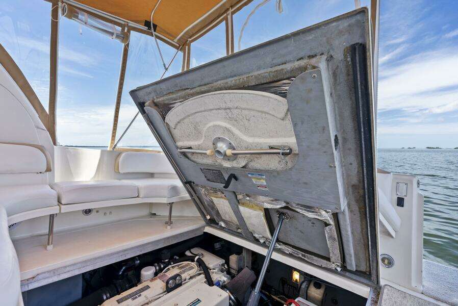 38ft Sea Ray Yacht For Sale