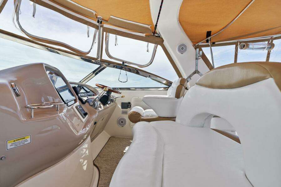 38ft Sea Ray Yacht For Sale