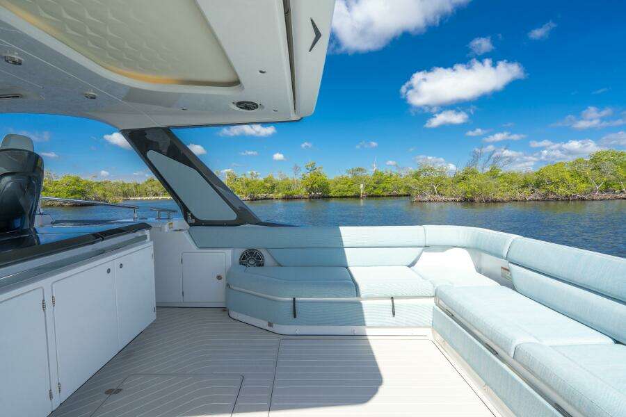 48ft Azimut Yacht For Sale