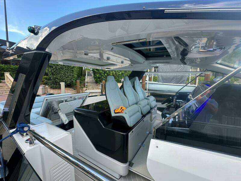 48ft Azimut Yacht For Sale