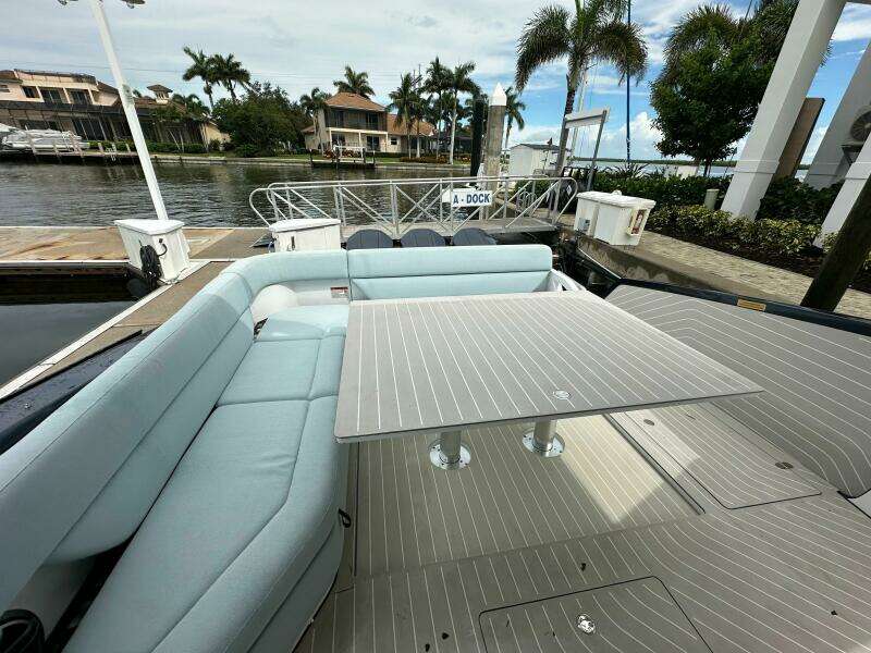 48ft Azimut Yacht For Sale