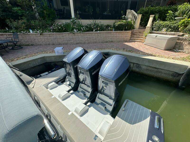 48ft Azimut Yacht For Sale