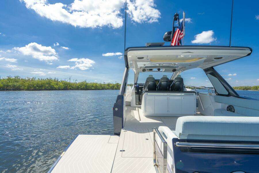 48ft Azimut Yacht For Sale