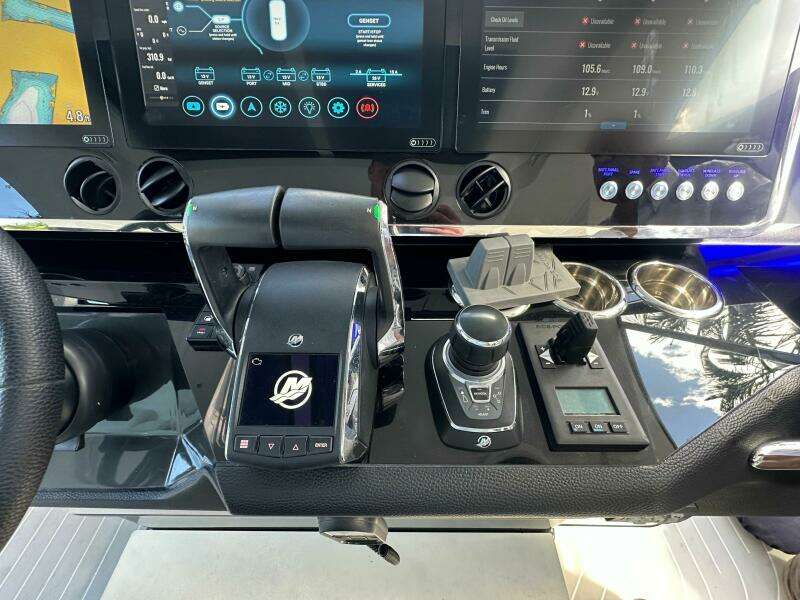48ft Azimut Yacht For Sale