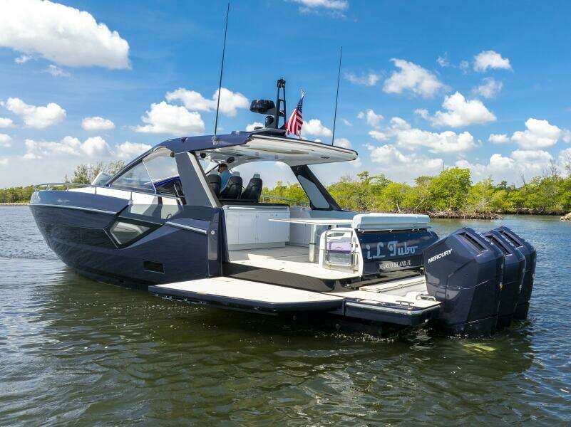 48ft Azimut Yacht For Sale