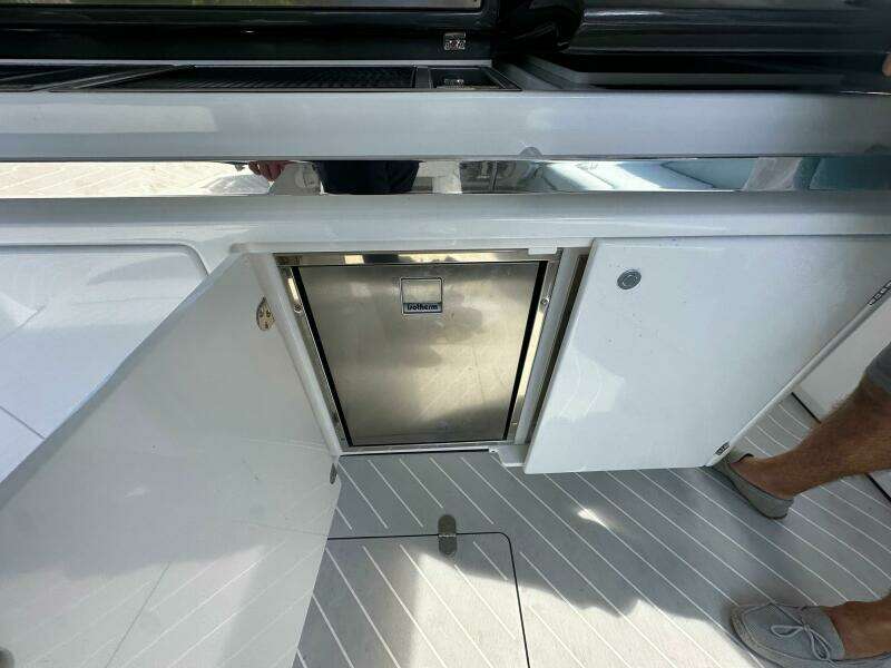 48ft Azimut Yacht For Sale